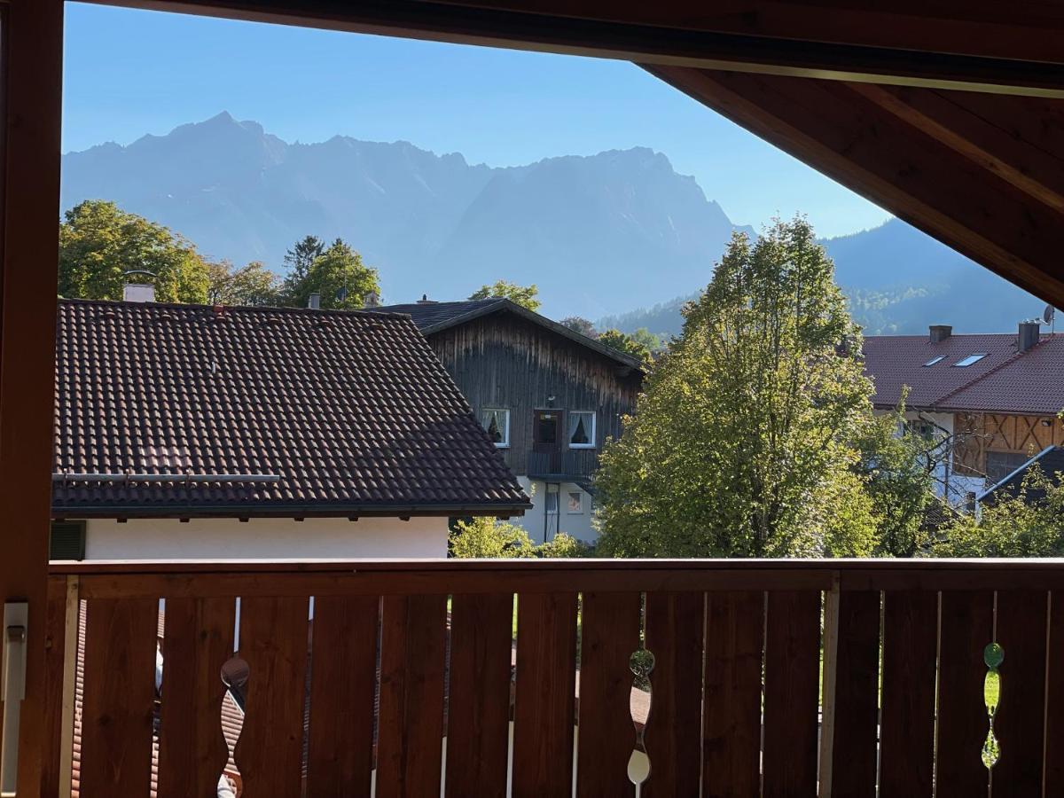 Dachgeschosswohnung Mit Traumhaftem Zugspitzblick Bei Garmisch Фархант Экстерьер фото